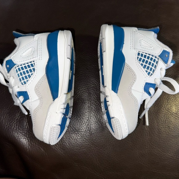 Toddler Jordan 4 Retro - Picture 3 of 5